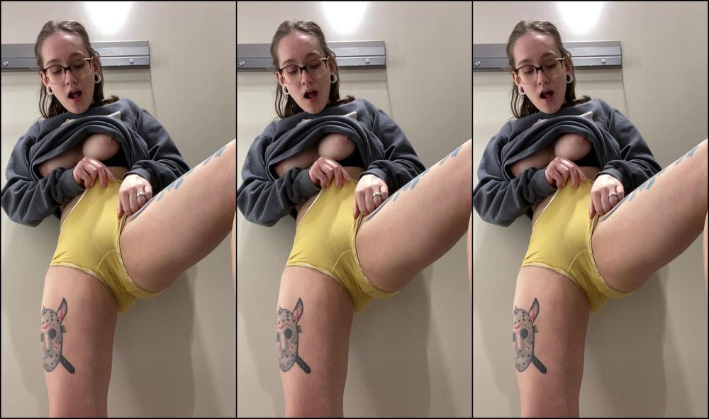 "divinebabe" amateur, finger fucking, fitting rooms, public flashing, public nudity Trying to be quite in a dressing room Manyvids