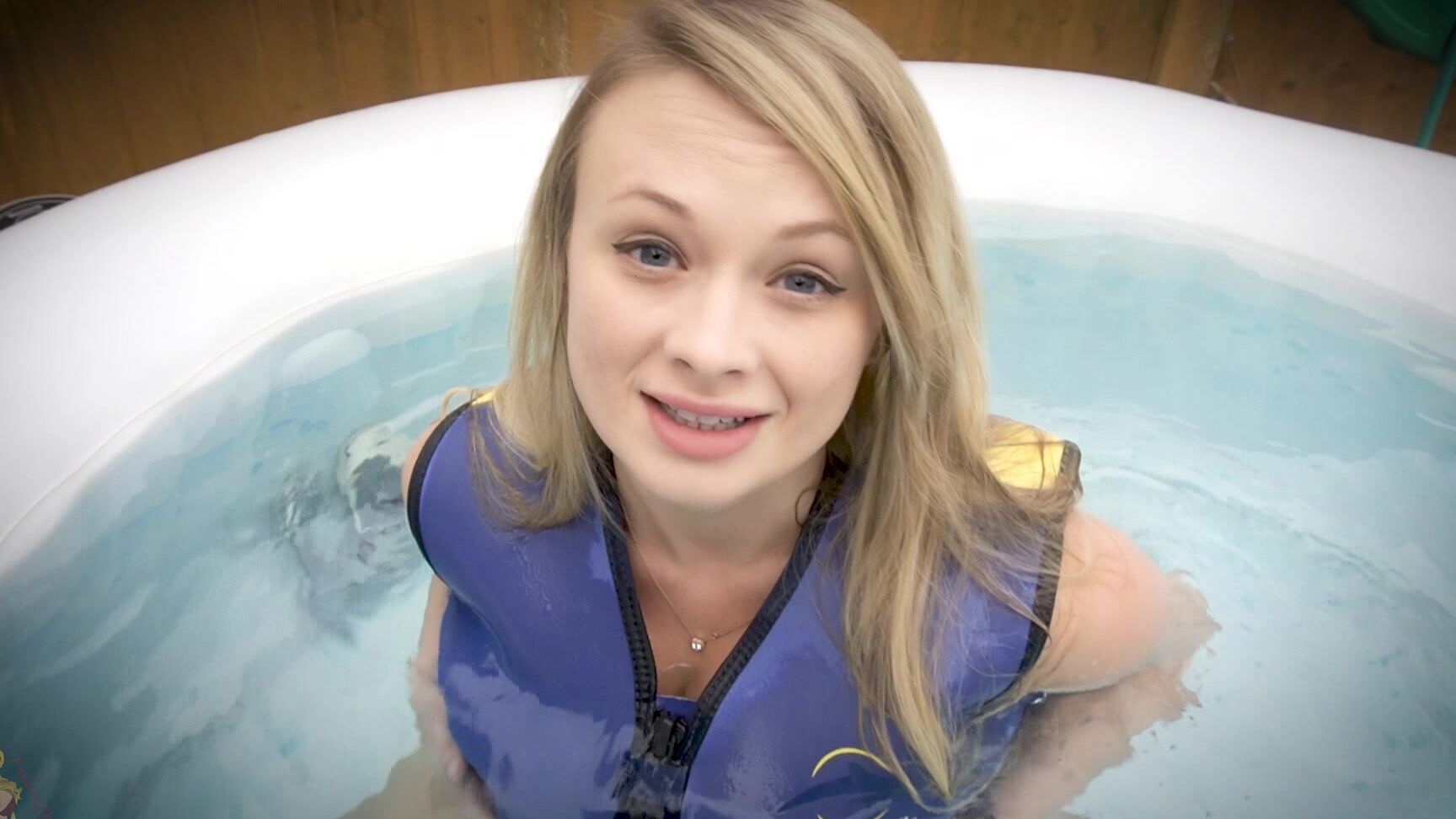 "PeachySkye" conversation, hot tub, kink, swimming, swimwear My New LifeJacket Manyvids