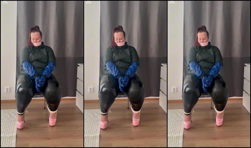 Misslatexangel Nicknamed Misslatexangel 12 23 2024 Onlyfans Video Part 3 Ym2G