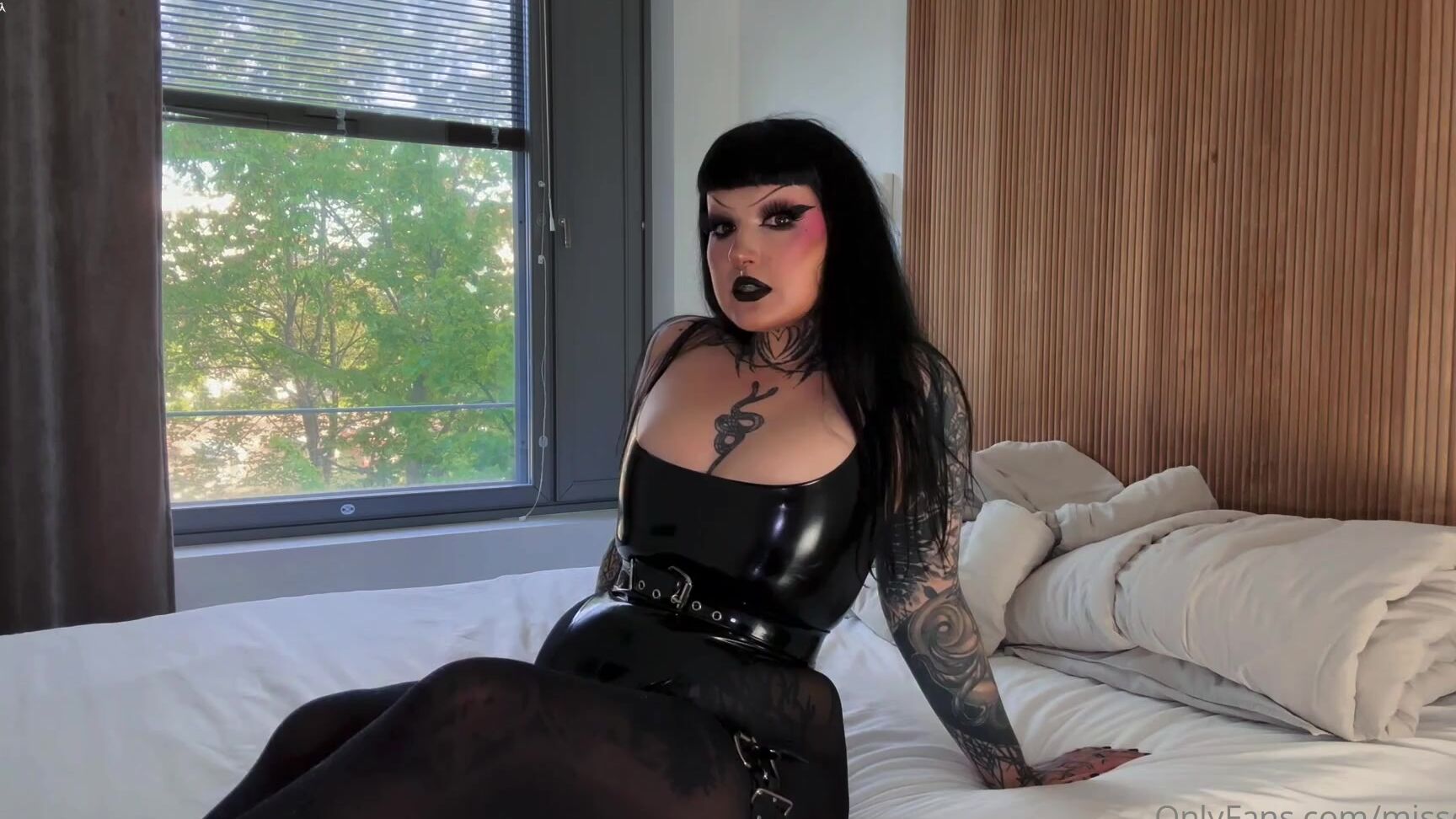 Miss Evilia Nicknamed Missevilia 07 20 2025 Onlyfans Video Joi Laukea Housuihisi T N N P Set Hieromaan Itse Si Antamaan Itsellesi Nautintoa