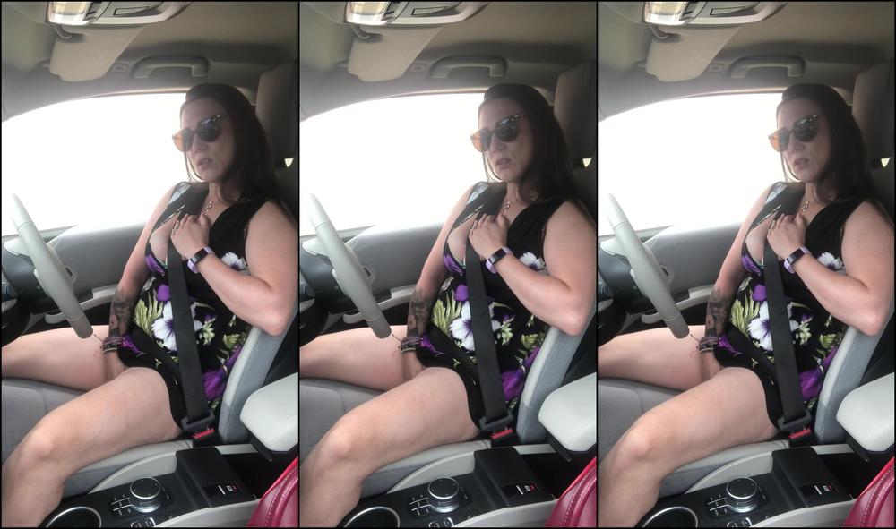 "SuzieLove212" car, housewives, public nudity, public outdoor, pussy play Drive Thru Female Barista Pussy Play manyvids