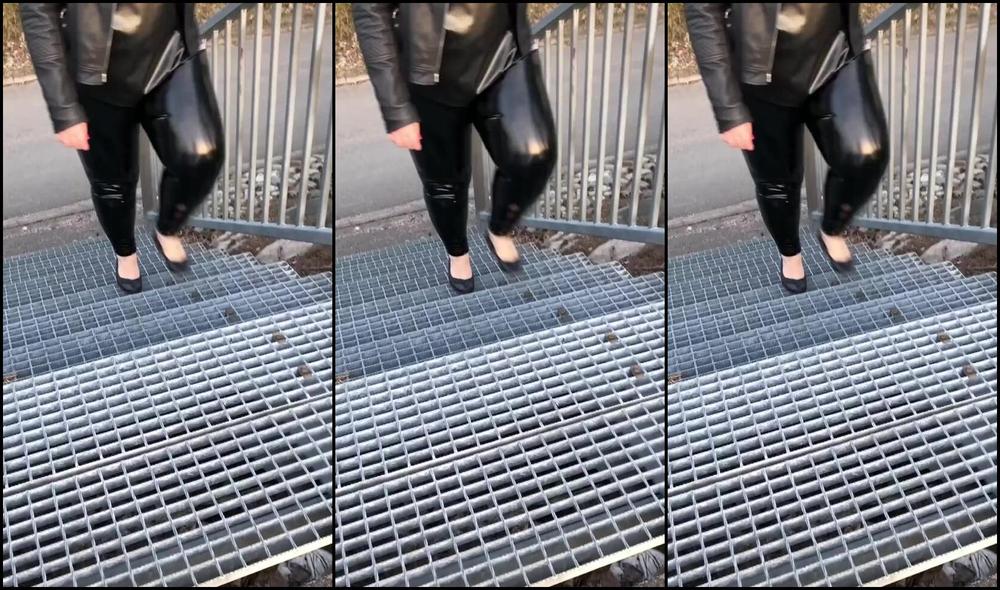 Misslatexangel Nicknamed Misslatexangel 07 07 2024 Onlyfans Video Pvc Latex Summer And Mercedes