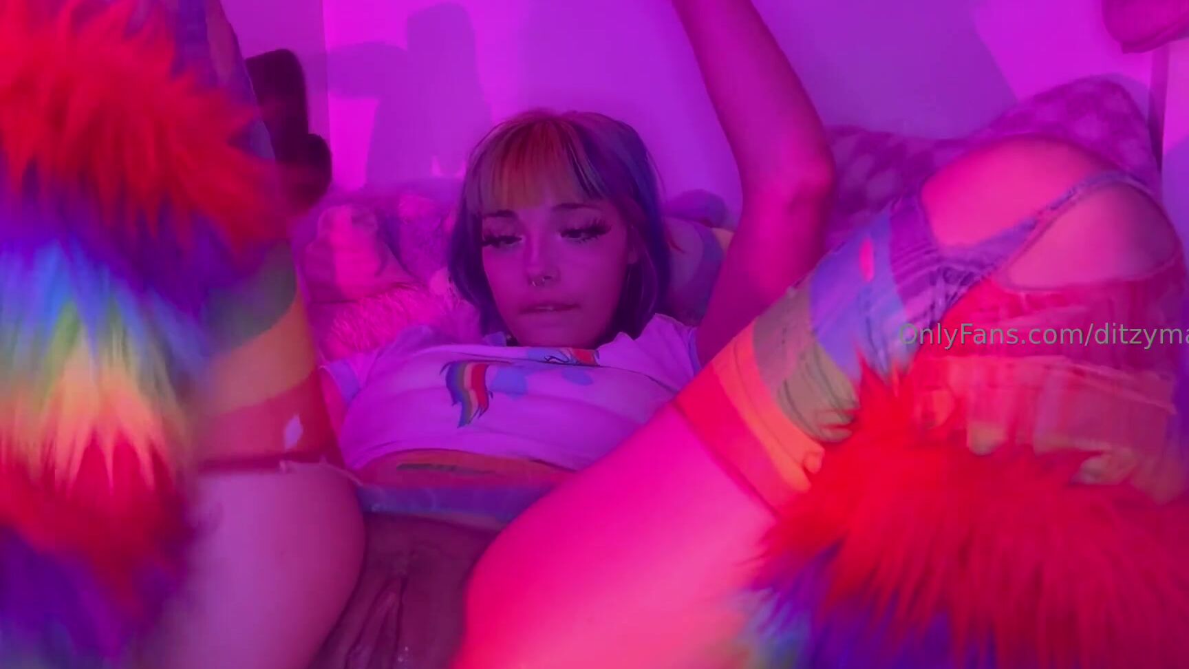 Ditzy Millie Nicknamed Ditzymaruu 10 21 2025 Onlyfans Video I Tries To Keep My Feet In Frame As Much As I Could I Hope I