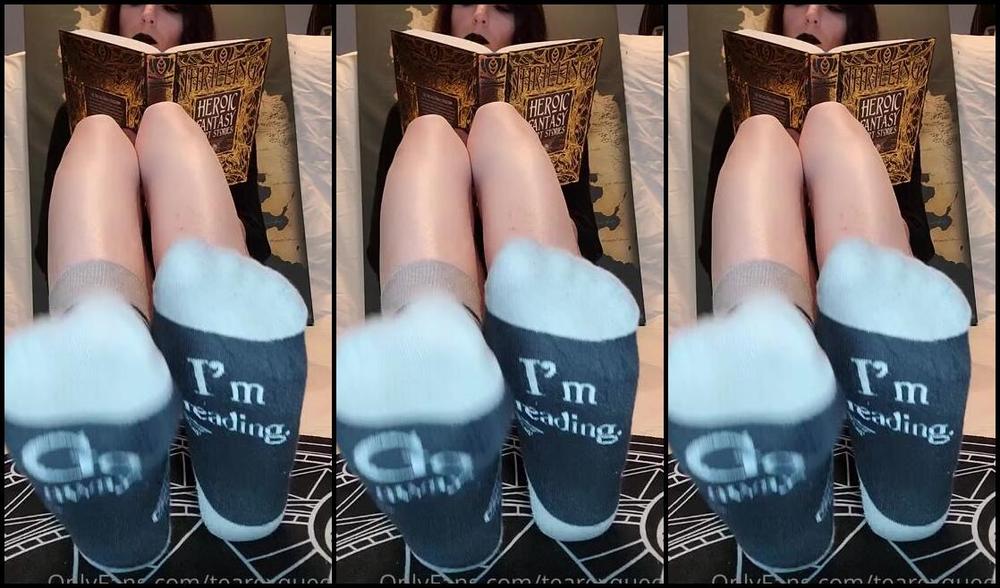 Tea Rex Queen Nicknamed Tearexqueen 03 04 2021 Onlyfans Video A Bratty Lofi Foot Dance One Whole Minute For The Select Few Of You With