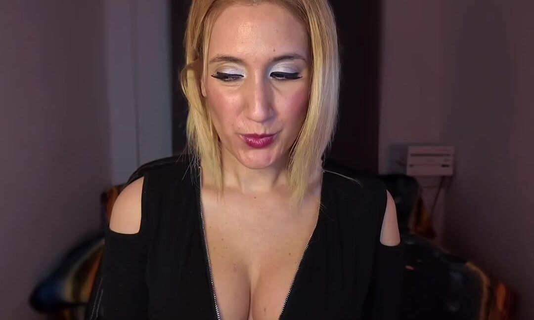 Yasmin Ramos Nicknamed Yasminramos Onlyfans Yasmin 365 Episodio 90 Tengo La Tentacin Muy Cerquita