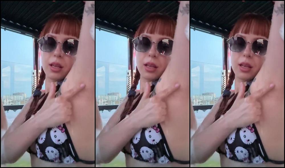 Goddess Kira Nicknamed Femgoddesskira 03 27 2025 Onlyfans Video Work Without Days Off So That We Can Have A Good Rest With Your Money