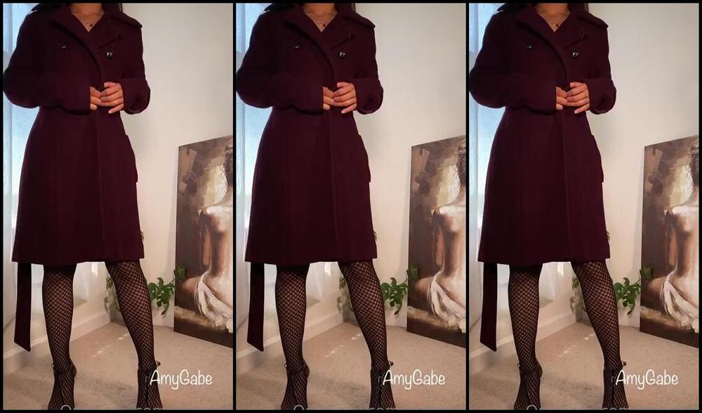 Amygabe Nicknamed Amygabe 07 24 2025 Onlyfans Video Can I Surprise You At Work Dressed Like This What Would You Do