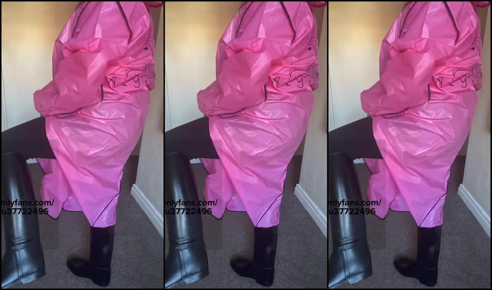 Kellieblue Uk Nicknamed Kellieblue Uk 12 30 2023 Onlyfans Video What A Little Mixture This Little Video Is It Includes A Very Big Pink Raincoat That