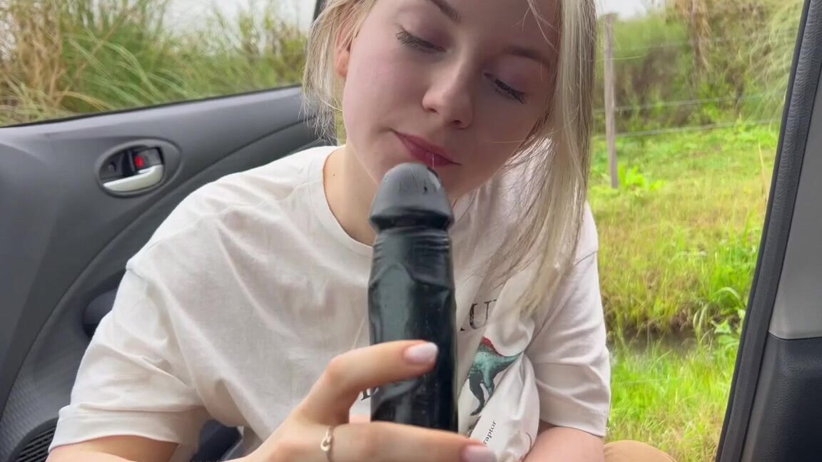 Devdaria 11 Bg Dildo Bj Masturbation Outdoors