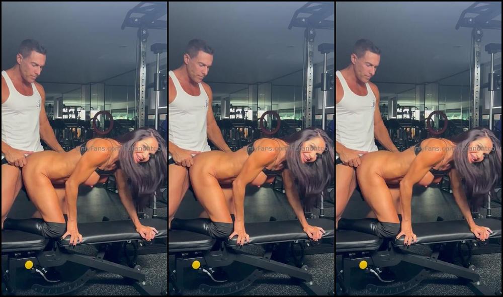 Superfitcouple Nicknamed Superfitcouple 12 01 2024 Onlyfans Video Its December The Month Of Giving So I Gave Him A Blowjob And He Gave His R0Za