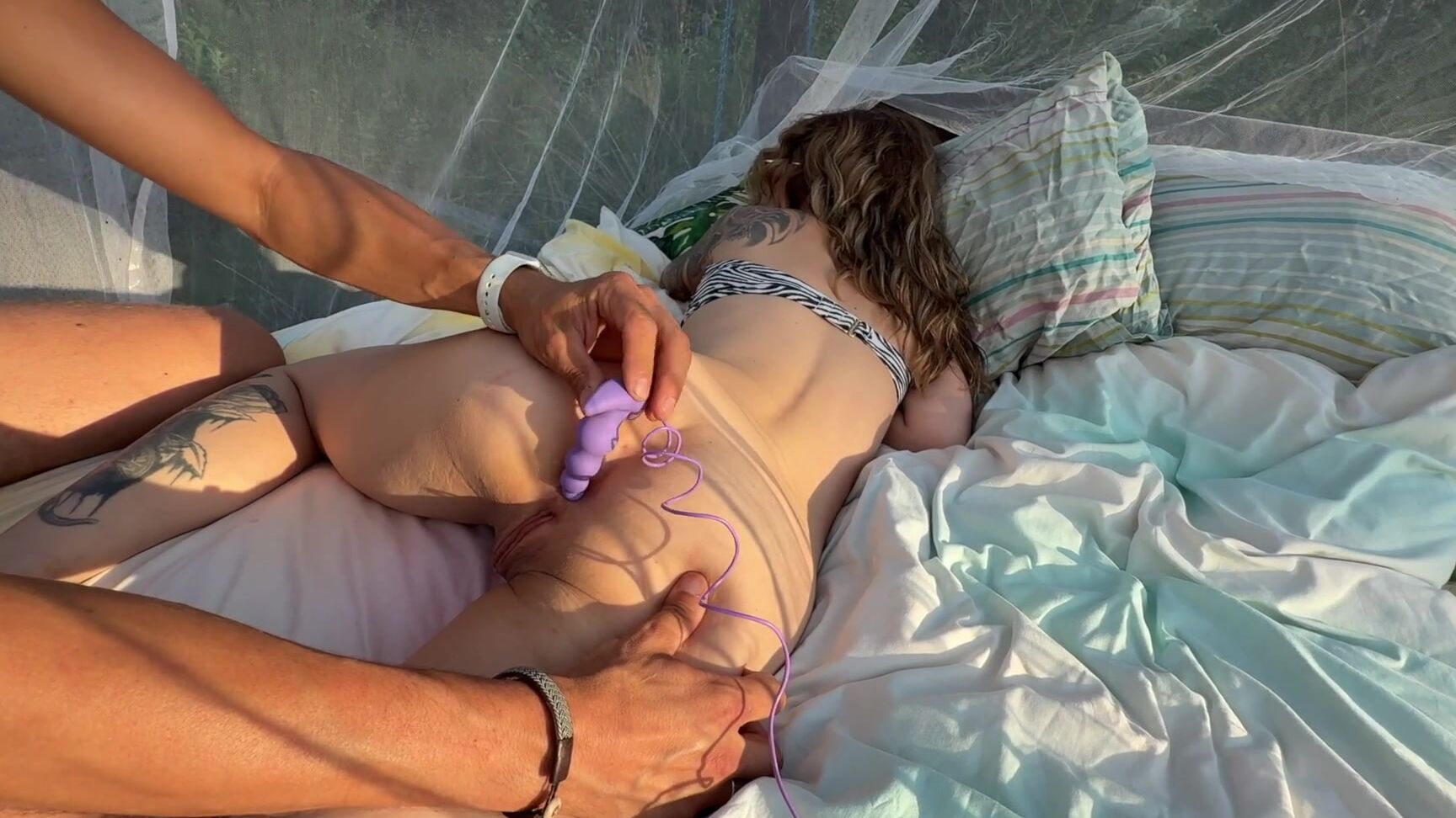 Анальные Игры На Качающейся Кровати Rosyskye