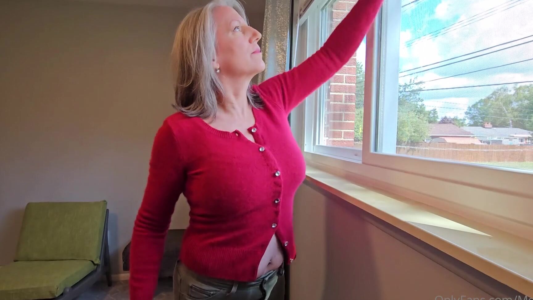 Morina Nicknamed Morina 12 29 2025 Onlyfans Video You Enjoy Seeing And Playing With My Mature Belly Button Has Been Sent To Your Inboxes