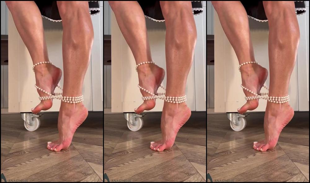 Princess Anastasia Nicknamed Anastasialegs 01 31 2024 Onlyfans Video Arched Feet Held Hostage By A Pearl