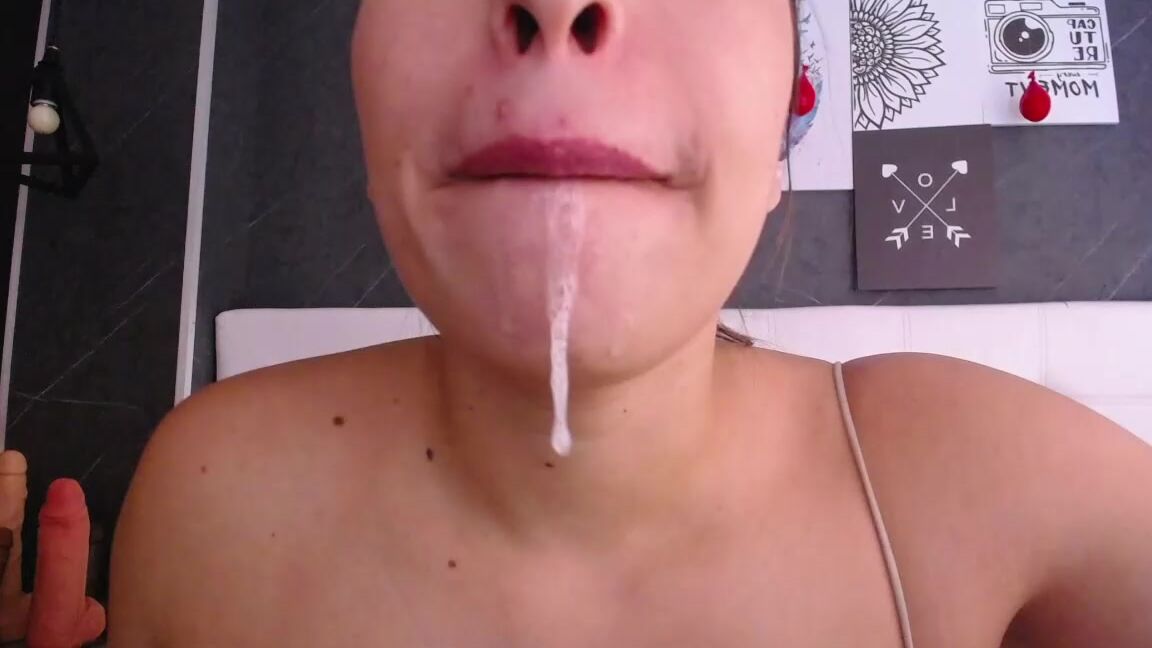 "Melted_Chocolate" deepthroat, dildosucking, drool, roughsex, swallowingdrooling Sucking and Quivering Manyvids