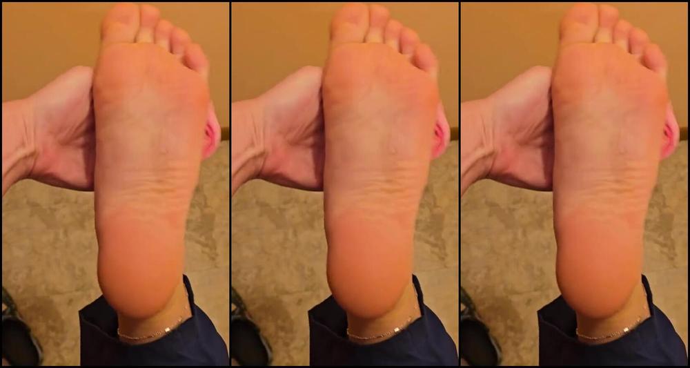 Gamertoeskz Nicknamed Gamertoeskz 04 30 2025 Onlyfans Video Forgot To Show You This Quick Vid