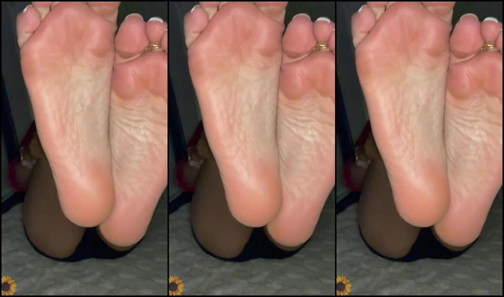 Goddess Elena Nicknamed Solebeauty93 09 22 2025 Onlyfans Video Why Can You Only Cum To Me