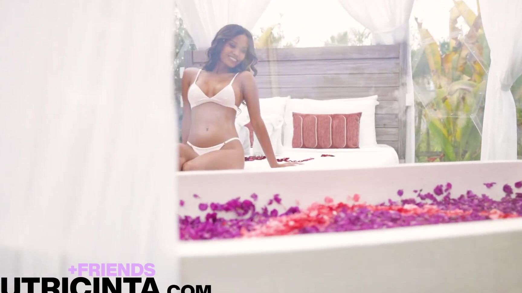 Perfectly Tanned Model Putri Cinta Opening Her Tiny Pussy Putri Cinta