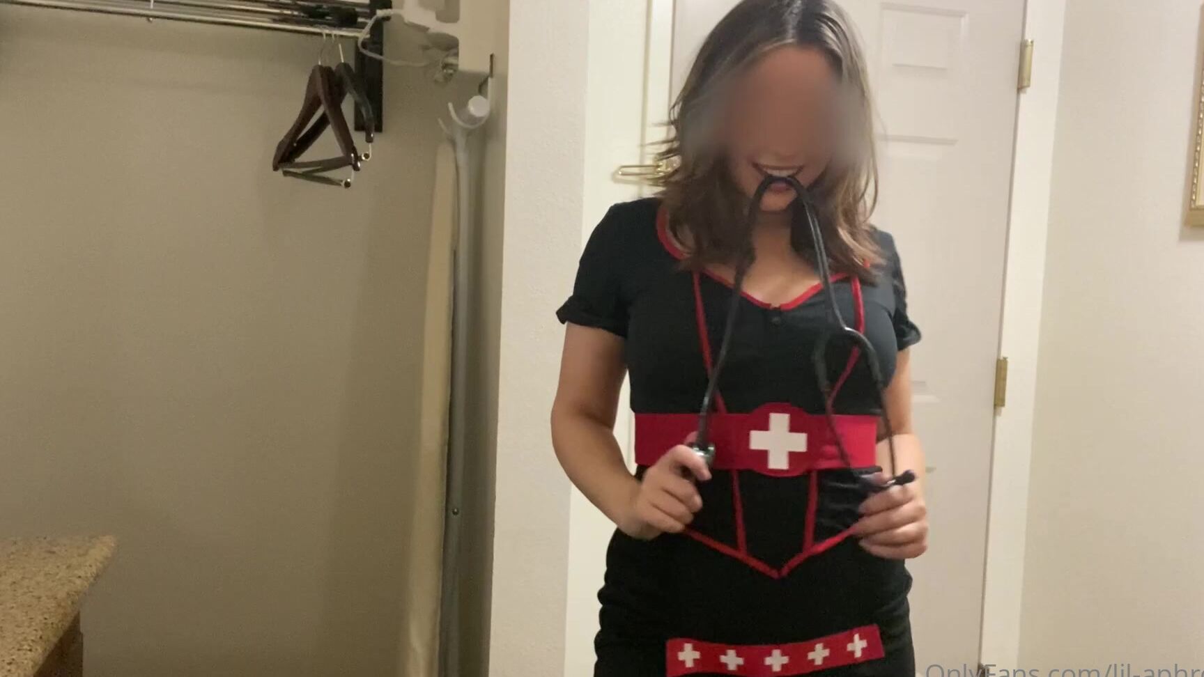 Lil Aphrodite 5Fa095D939E6758A07Ca2 Source