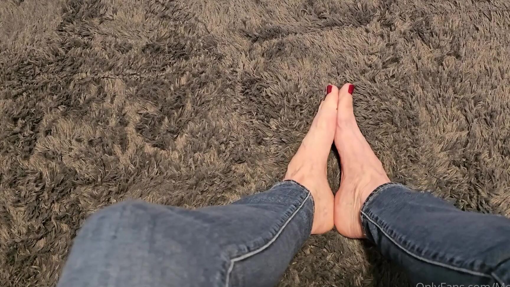 Morina Nicknamed Morina 11 30 2025 Onlyfans Video Cum On My Pretty Toes Morina Feet Joi Cum Countdown Has Been Sent To Your