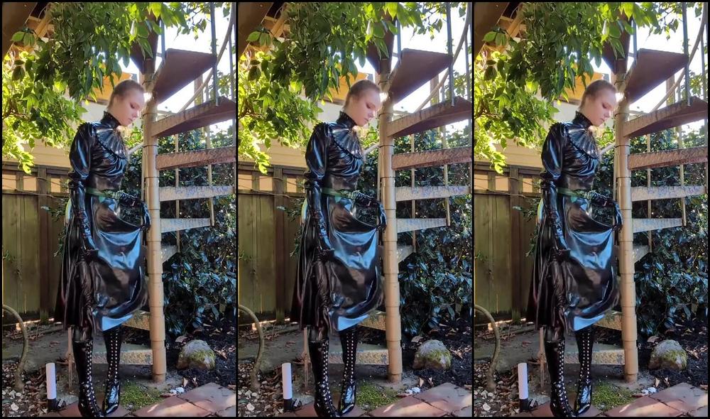 Mdollbot Nicknamed Mdollbot 09 24 2025 Onlyfans Video Grapes Are In Season Here In My Garden