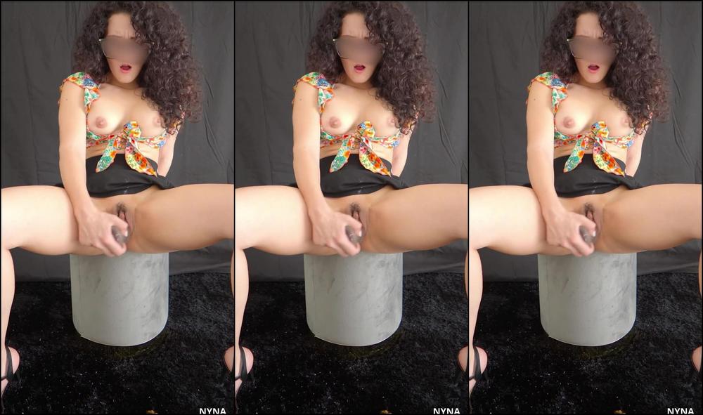 Всегда Так И Заканчивается Я Прикасаюсь К Своей Киске А Она Сквиртует Много