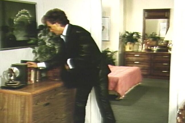 "Candie Evens, Krista Lane, Elle Rio, Gail Sterling, John Leslie, Joey Silvera" Classic, DPP, Feature, Facial, Comedy And I Do Windows Too Plum Productions