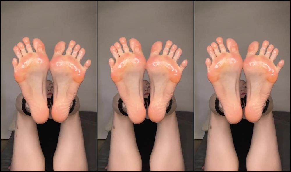 Xomissmandi Aka Xomistressmandi 07 24 2024 Onlyfans Video Scrunching And Flexing My Beautiful Oiled Up Soles And Long Toes For You To Enjoy