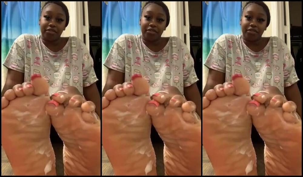 The Don Nicknamed Yoursolesqueen 12 11 2023 Onlyfans Video Me Lotion Your Explosion