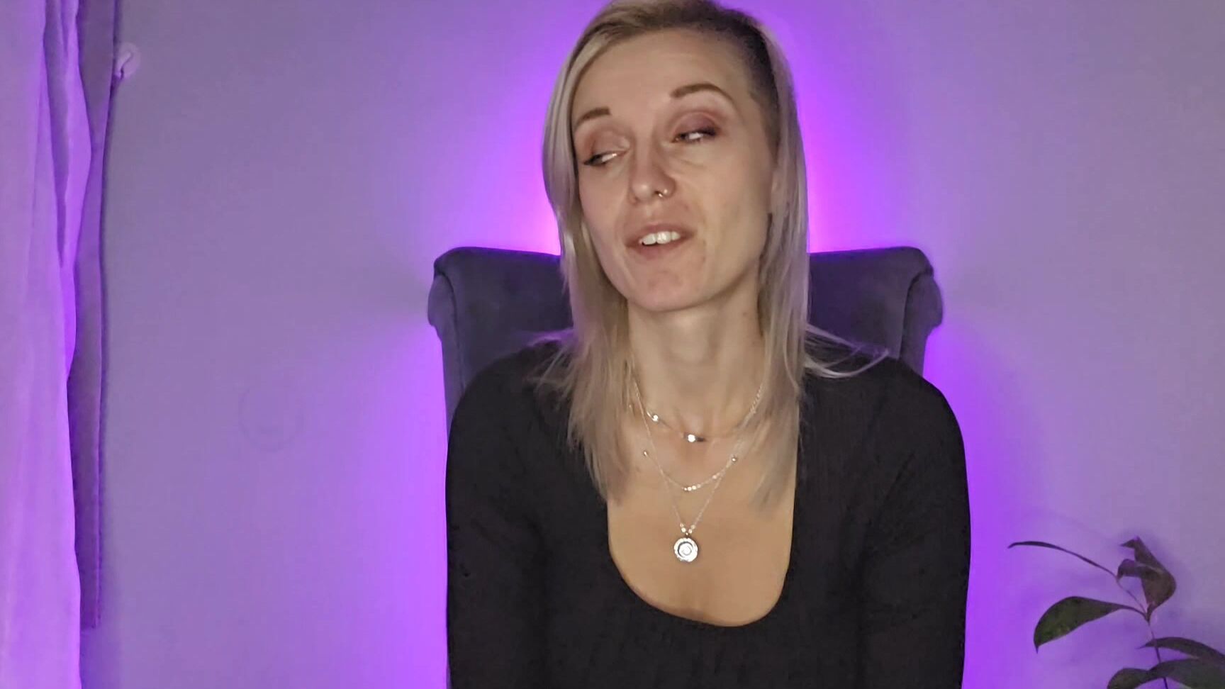 "Lexi Snow" cockworship, femdom, femdompov, pussyworship, taboo Step Sis Makes You Lick Her Cock Balls And Pussy Manyvids