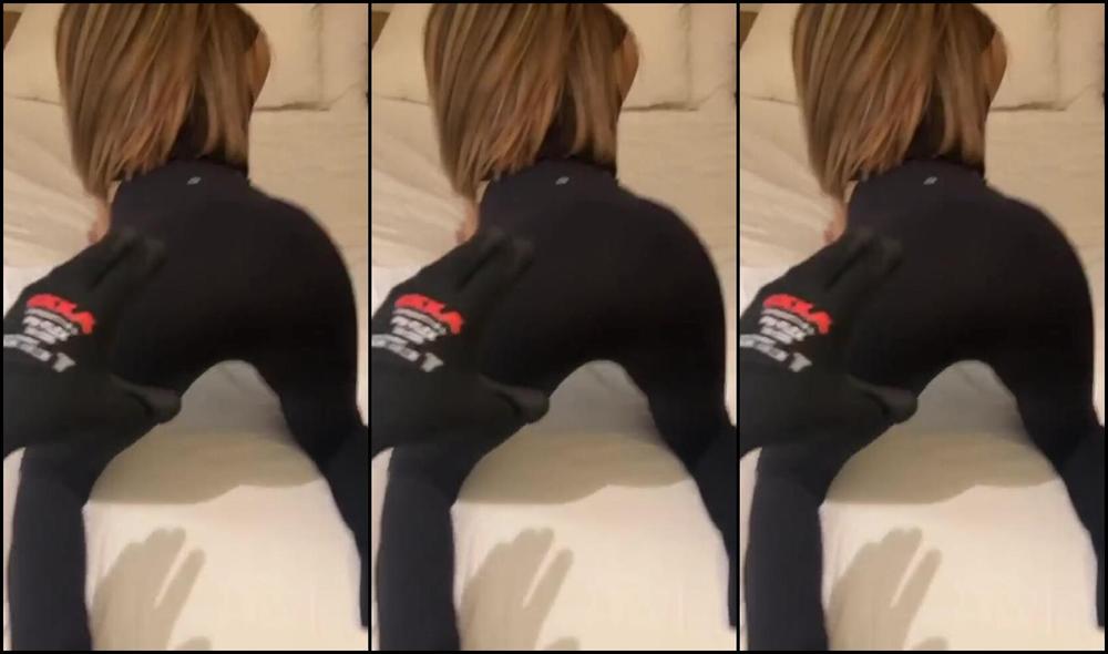 Farting Lena Nicknamed Fartinglena 06 16 2023 Onlyfans Video A Stinky Face Fart Compilation Imagine If This Would Be You