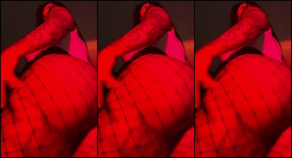 Big Mami Nicknamed Bigmamioficial 03 24 2024 Onlyfans Video Buenos D As Que Tengan Un Rico Domingo 00En