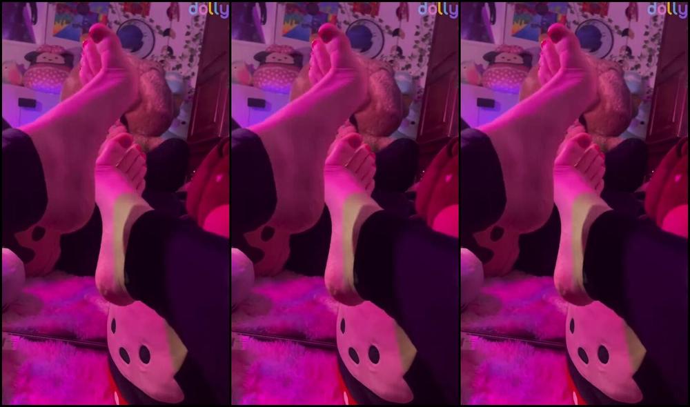 Princess Jann Aka Princessjann 06 23 2024 Onlyfans Video Stare At My Pretty Toes And Pump Your Cock Stupid