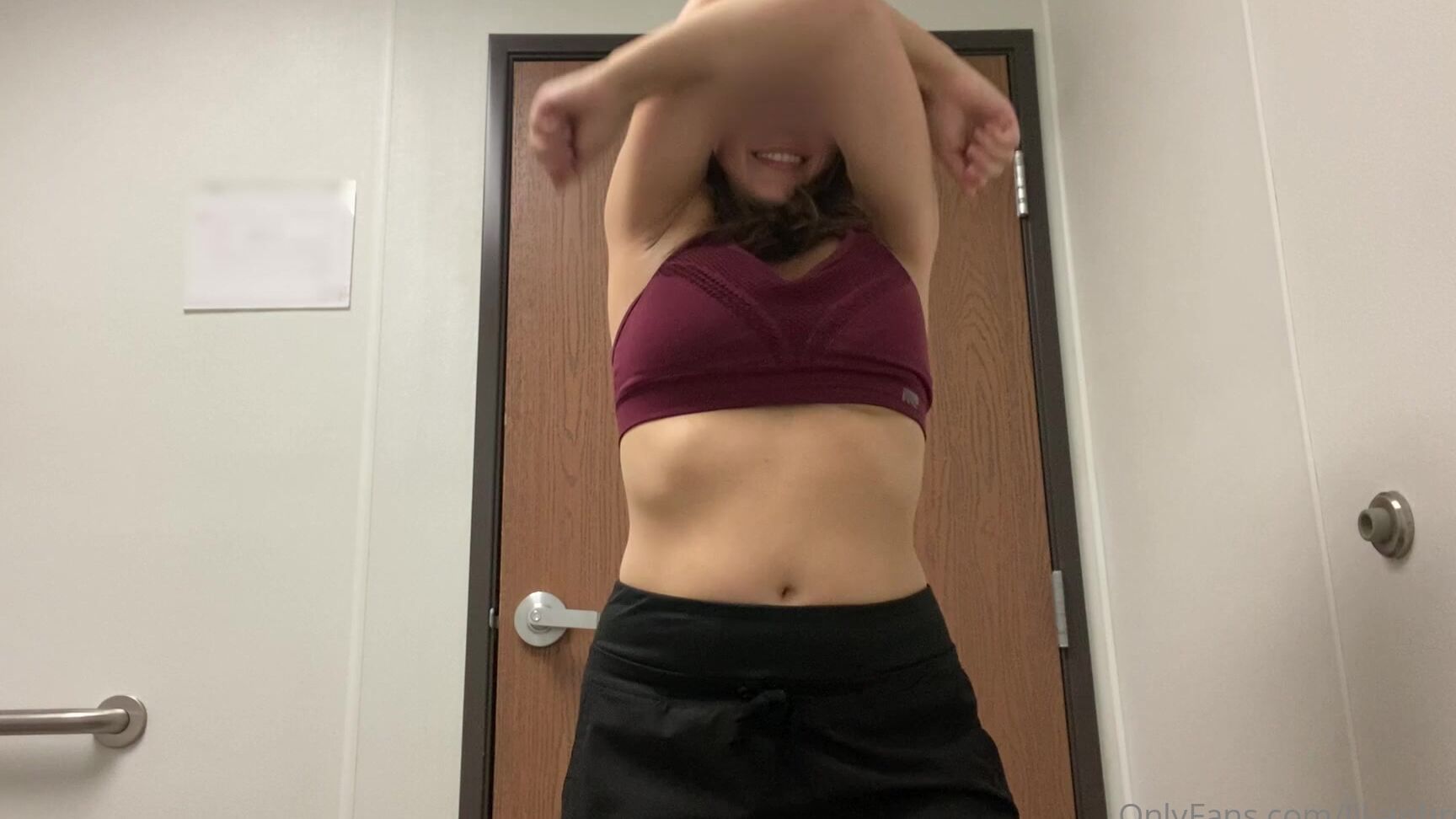 Lil Aphrodite 5Fb180Ff1A1988A9C7A88 Source