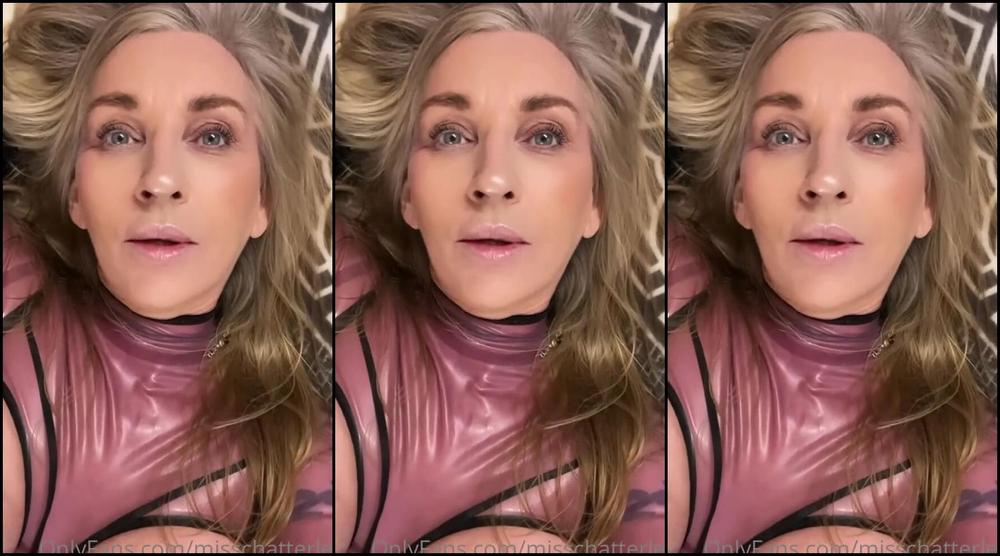 Miss C Nicknamed Misschatterley 02 20 2023 Onlyfans Video Lavender Latex Sooo Lickable