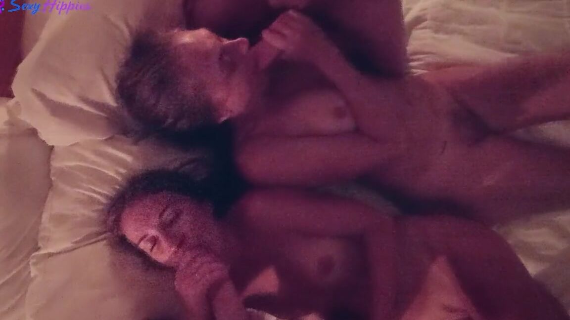 Реальный Секс По Обмену Парами В Мексике Сексуальные Хиппи С Блондинкойfoxsilverfox