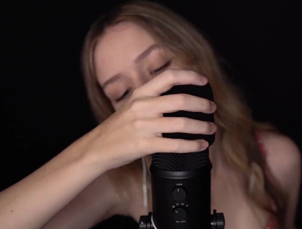 Diddly Nicknamed Diddlydonger 12 06 2023 Onlyfans Video Jacking Off Your Mic Again Mic Pumping Asmr Somethin About The Handjob Movement While Repeatedly