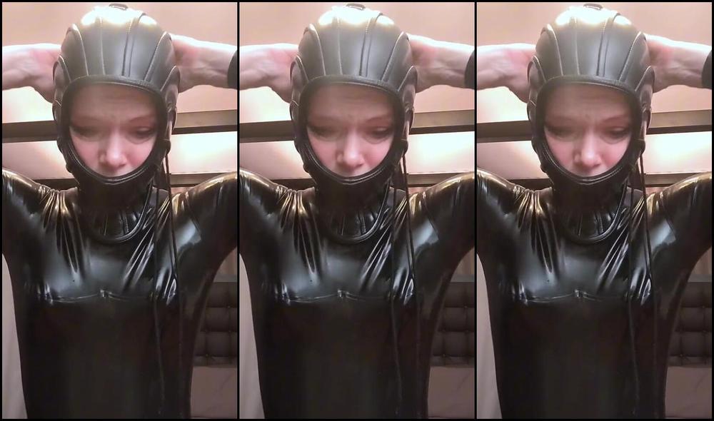 Mdollbot Nicknamed Mdollbot 01 04 2025 Onlyfans Video Undressing Spilling Sweat From My Catsuit Returning To Human Form