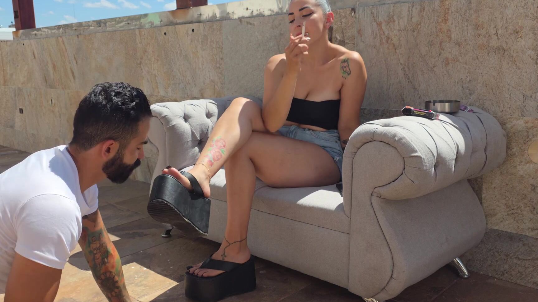 Sexyheels 18 Aka Sexyheels Paola18 09 25 2025 Onlyfans Video Aqui Te Tengo A Mi Sumiso Muy Obediente Me Ha Hecho Buen Trabajo Limpiando Las