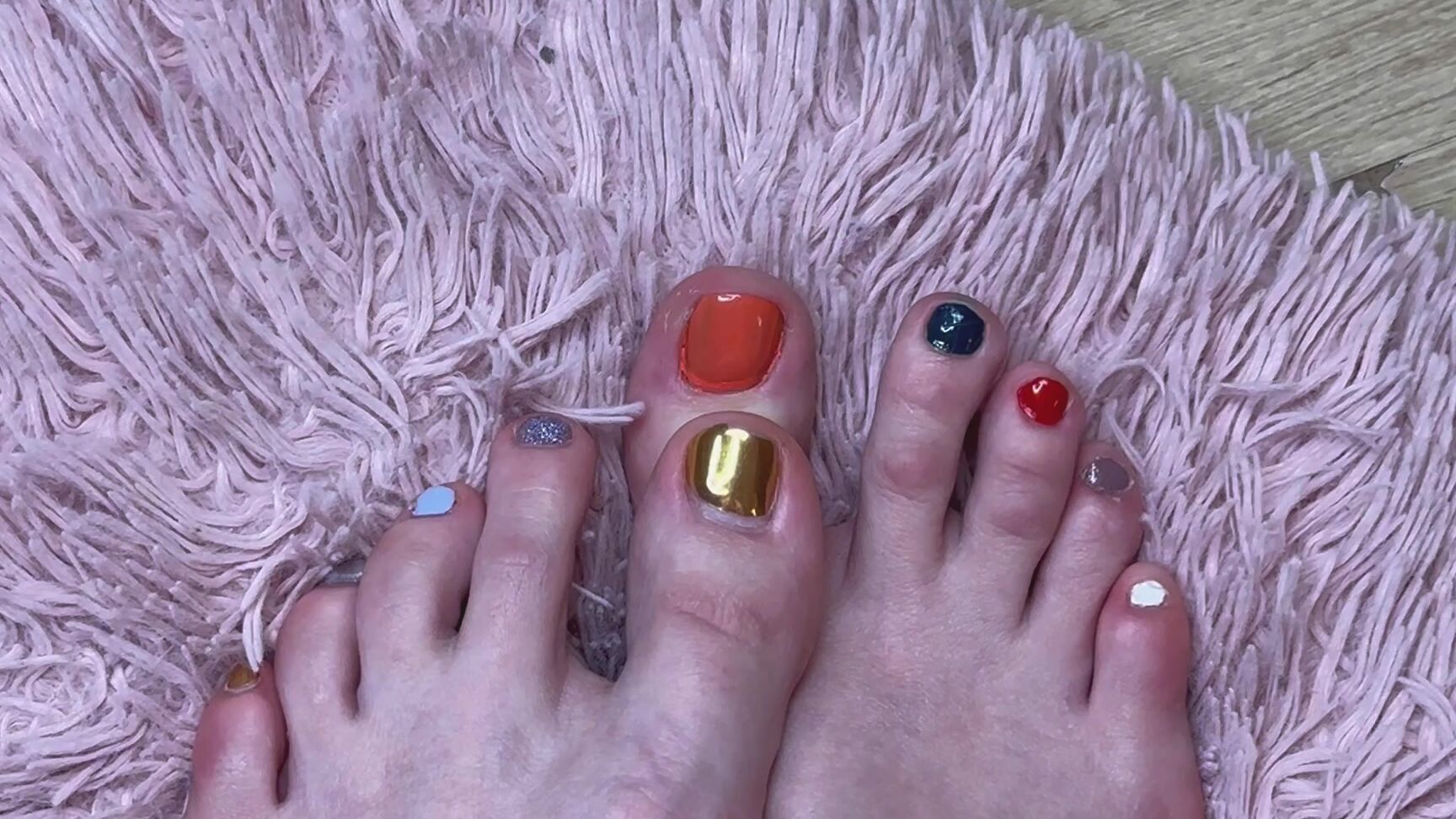 "Babyheavanian" blonde, closeups, custom, footfetish, goddessworship, nailpolish, paintedtoes, sfw, toefetish, toenailpolish, worship Kiss my every painted toe nail Steve Manyvids