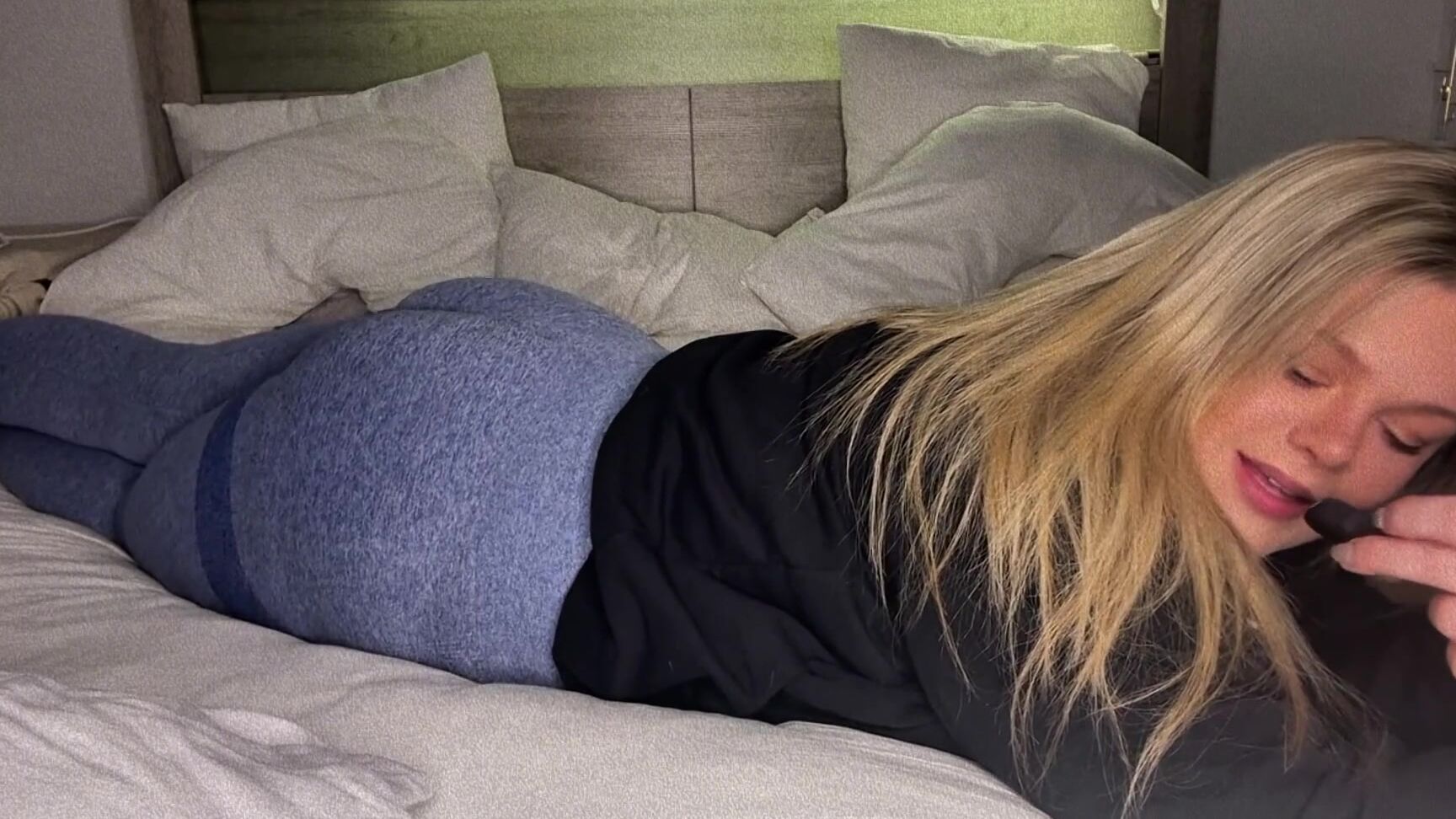 Riley Rips Aka Riley Rips 07 19 2025 Onlyfans Video I Just Got These Cute New Leggings And Ive Already Ruined Them