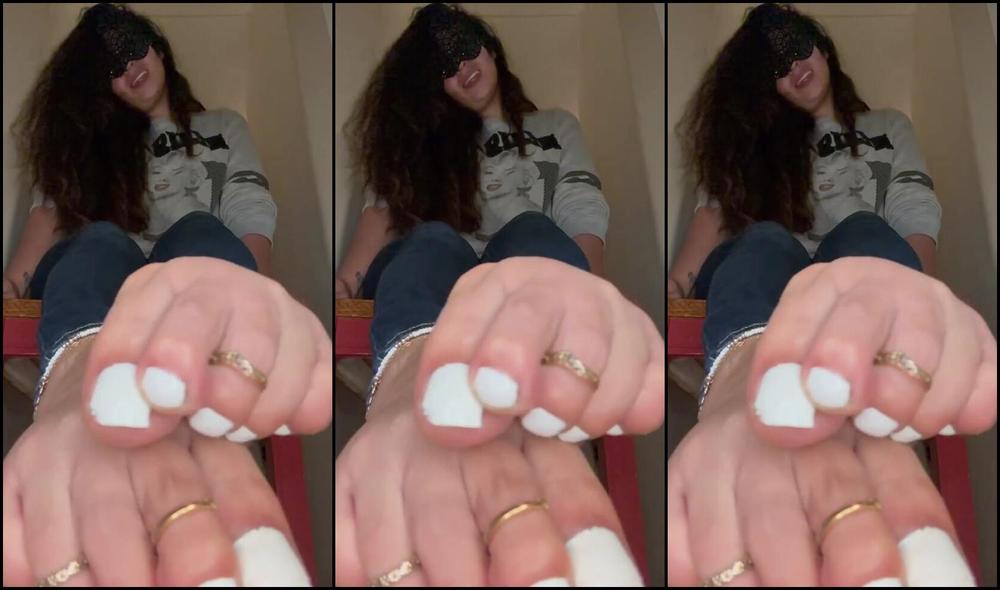 Goddess Elena Nicknamed Solebeauty93 12 17 2025 Onlyfans Video Dirty Feet Just For You Open Wide