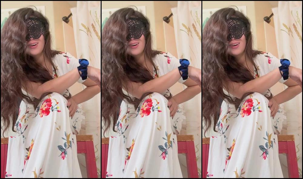 Goddess Elena Nicknamed Solebeauty93 12 20 2025 Onlyfans Video You Will Refer To Me As Your Goddess