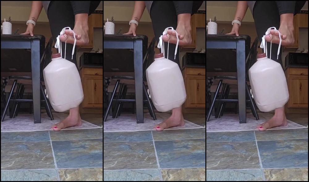 Sexysassquatch34 Nicknamed Goddessnat34 06 05 2025 Onlyfans Video Strong Af Big Toe