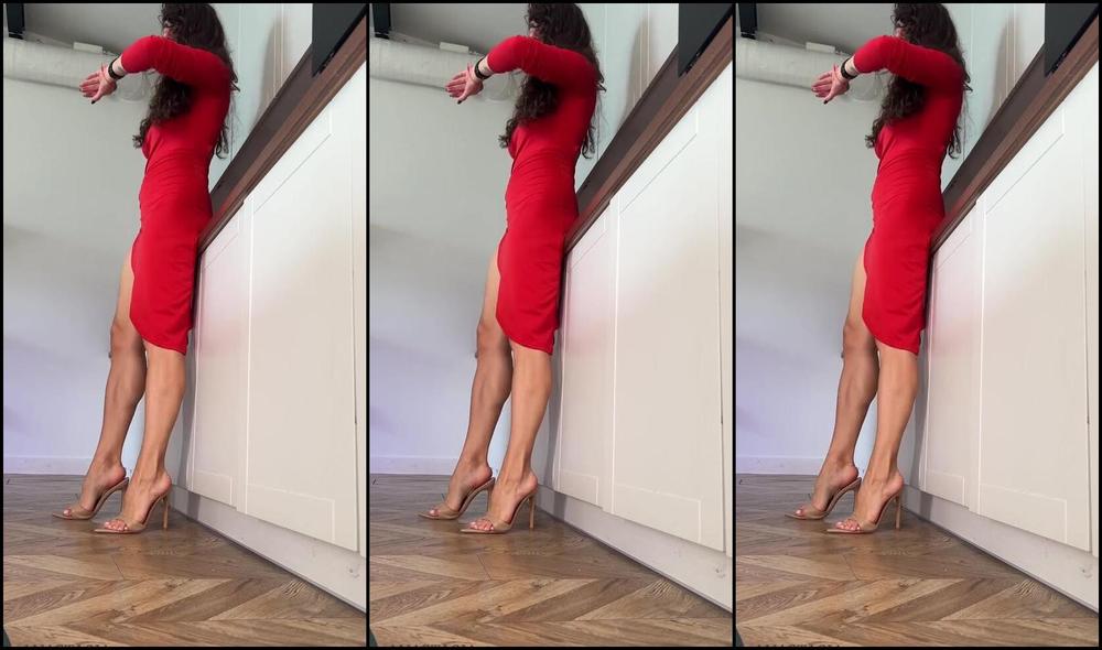 Princess Anastasia Nicknamed Anastasialegs 11 01 2025 Onlyfans Video You Know There Are No Panties Under This Dress