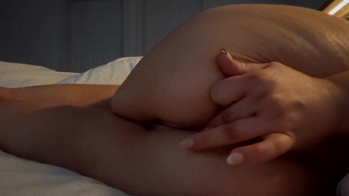 Riley Rips Aka Riley Rips 12 25 2025 Onlyfans Video A Horny Riley Is A Naughty Riley H3Vm