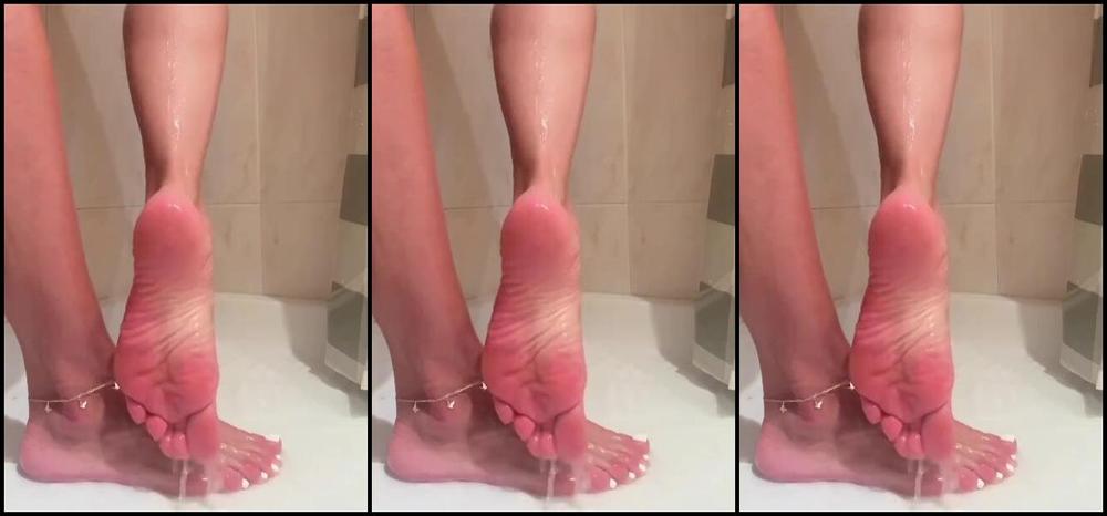 Lauren Ofman Aka Honey Lauren 10 14 2025 Onlyfans Video Just Imagine You Catch Me Leaving My Shower Like This 720P