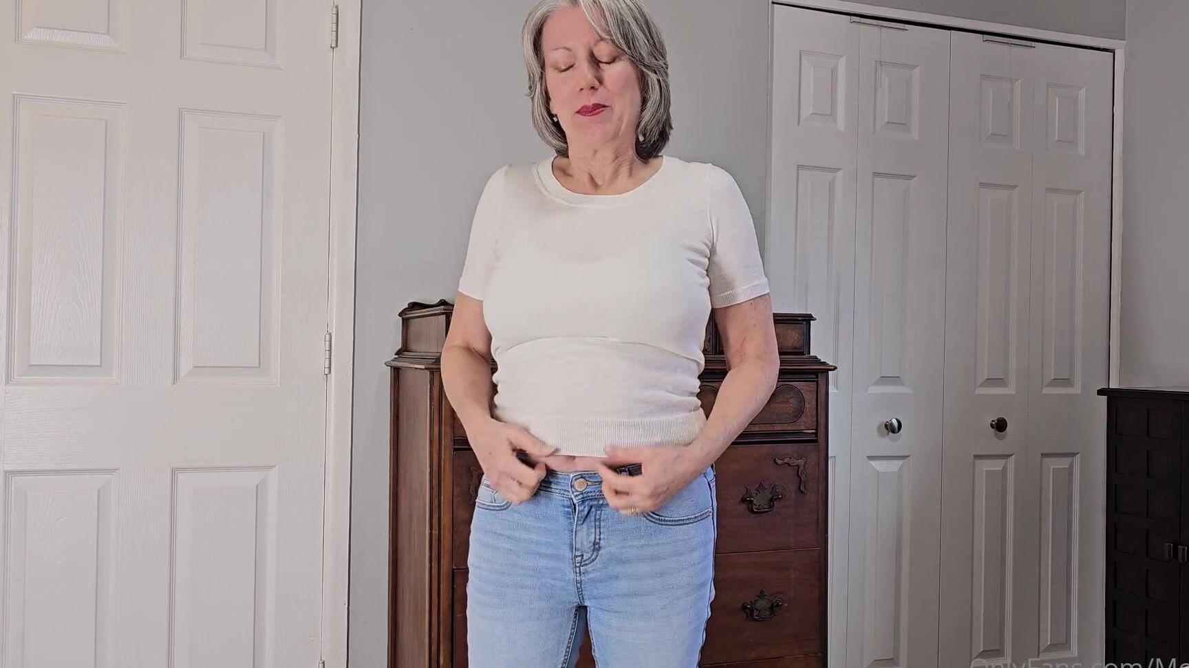 Morina Nicknamed Morina 02 21 2025 Onlyfans Video Morina S Plan To Expose Belly Button To Handyman25 Minute Video Has Been Sent To Your Inbox