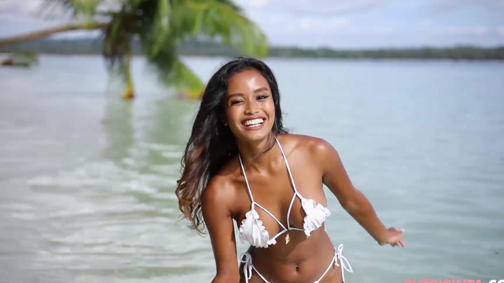 Exotic Beauty Putri Cinta Covered In Water Putri Cinta