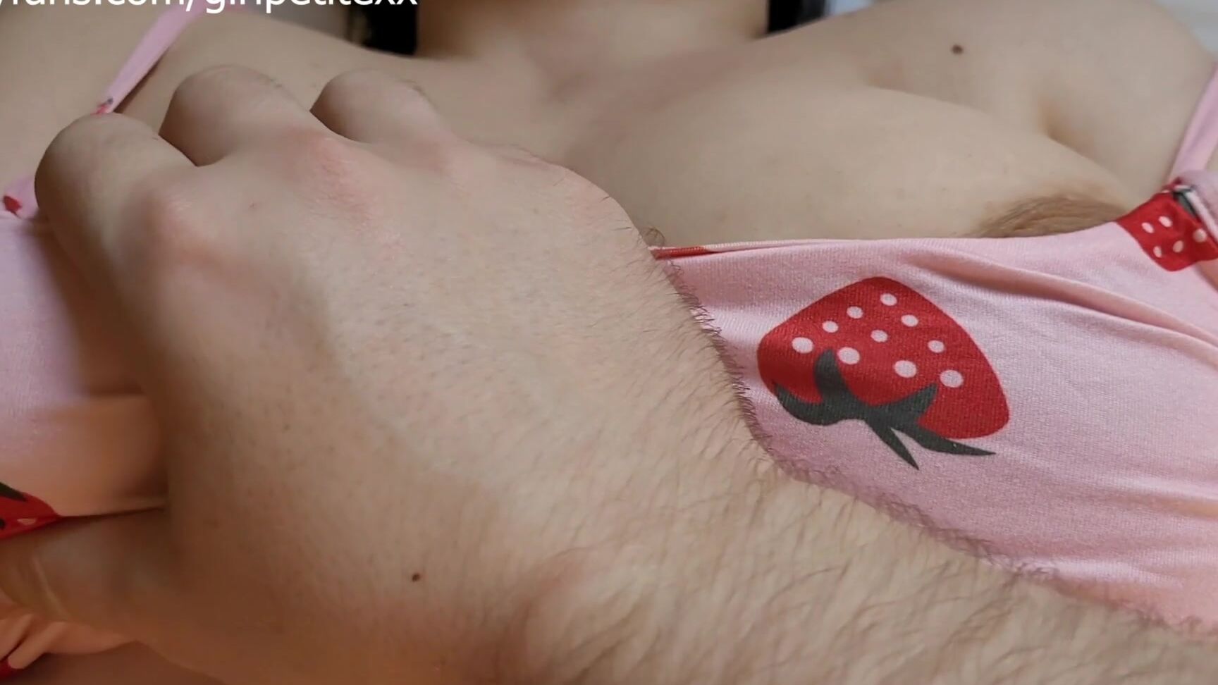 Милая Сводная Сестра Позволяет Мне Поиграть С Ее Большой Грудью И Круглой Pornhub Com