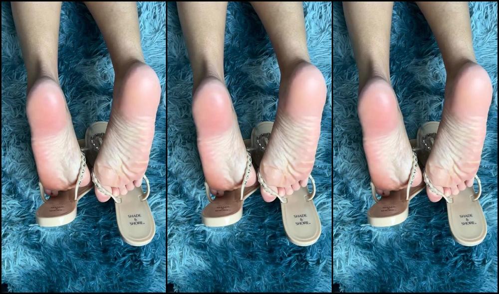 Effthemtoes Nicknamed Effthemtoes 03 16 2025 Onlyfans Video I Got These For The Beach